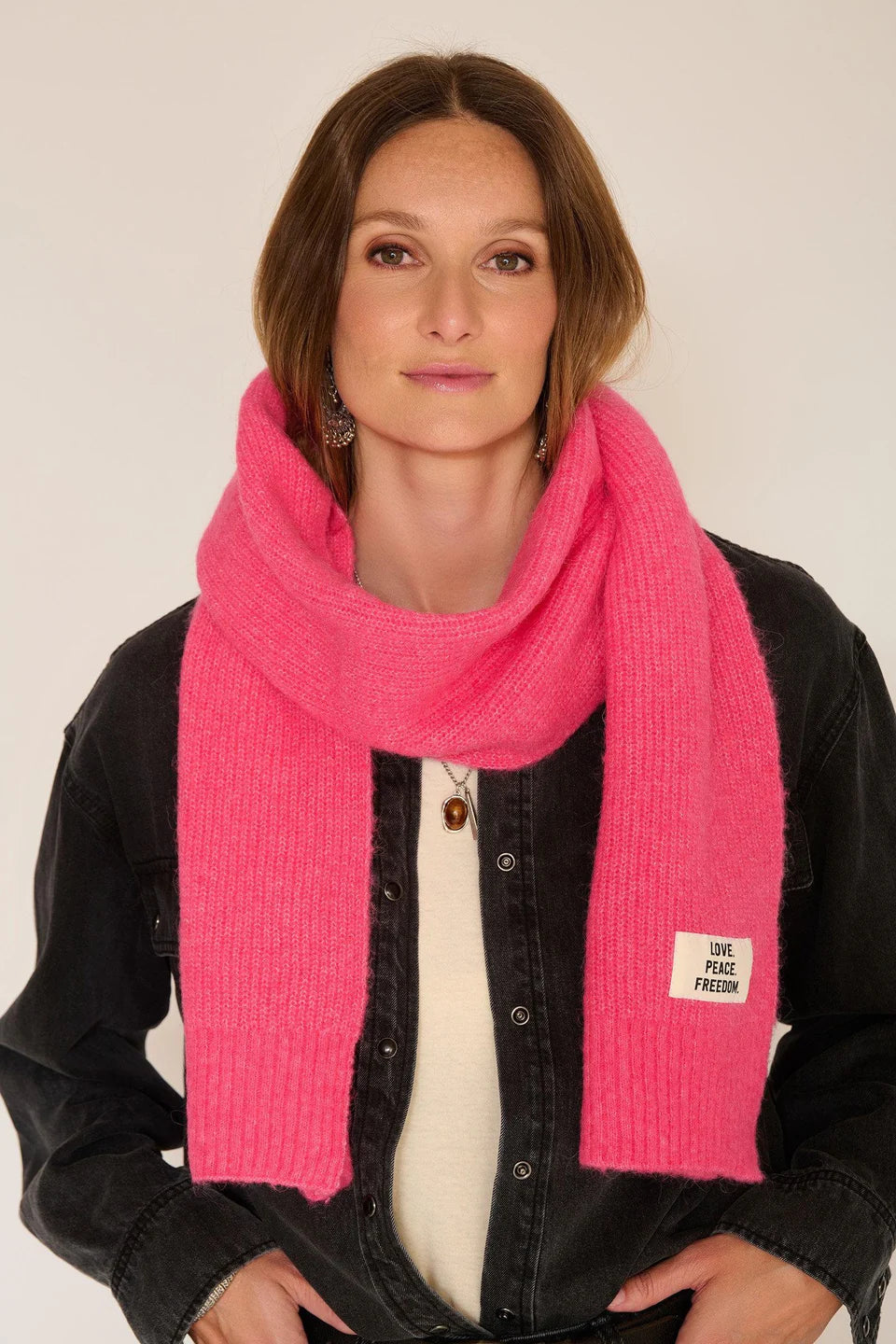 Écharpe FEDORA rose