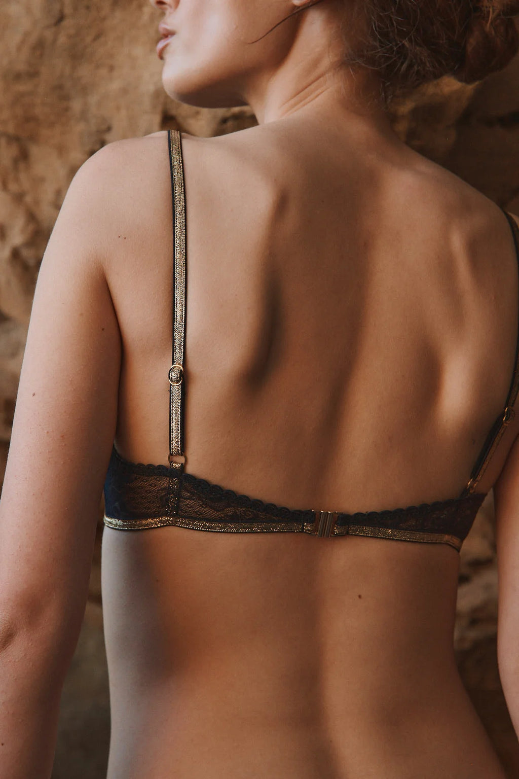Brassiere AMOK